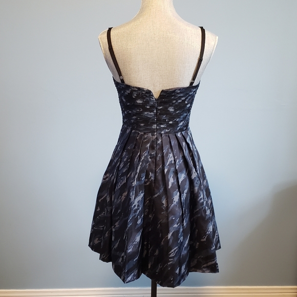 BCBG MaxAzria | Fit And Flare Dress - Picture 3 of 12